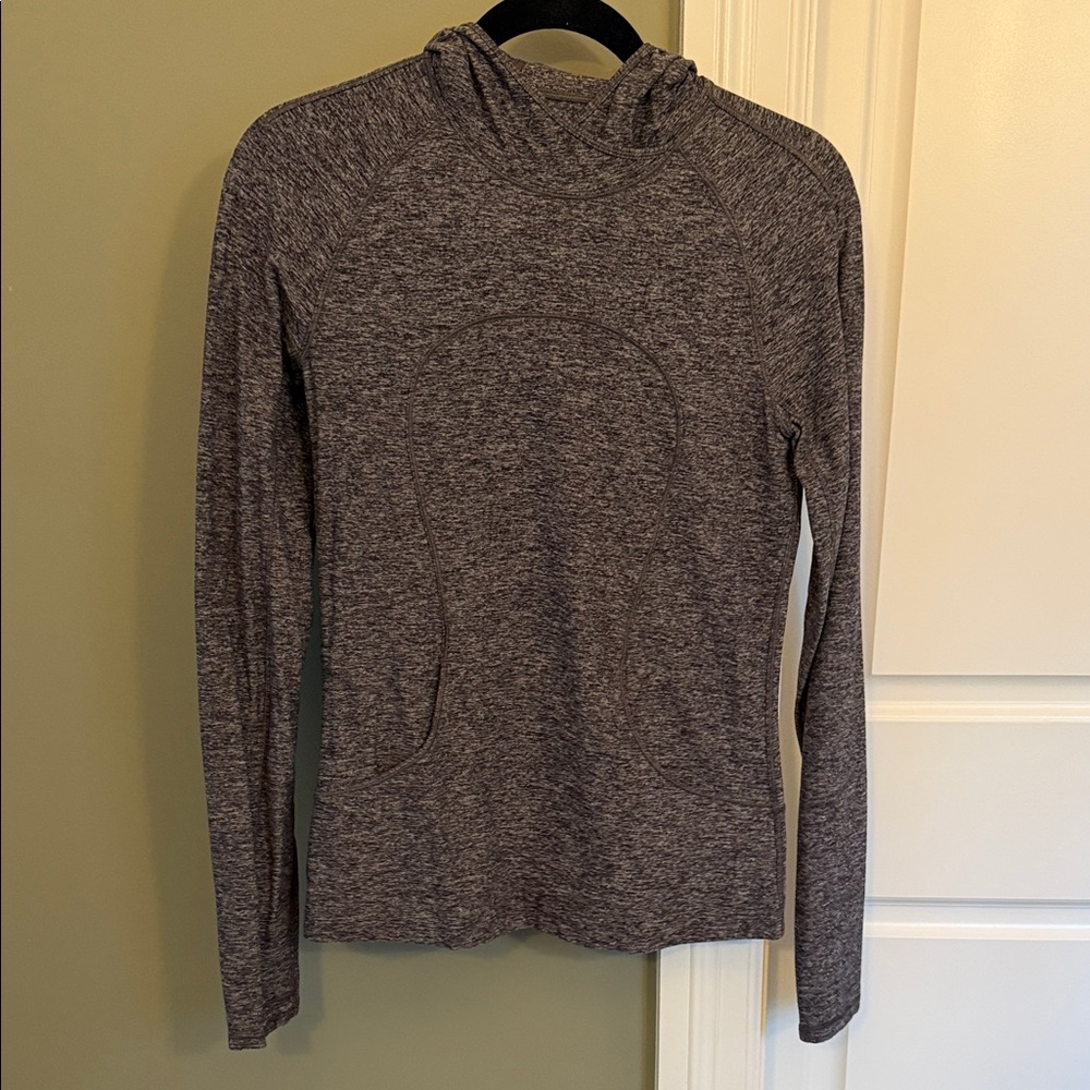 Lululemon Athletica Heathered Gray Pullover
